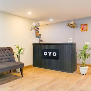 Super Hotel O Near Uttam Nagar East Metro